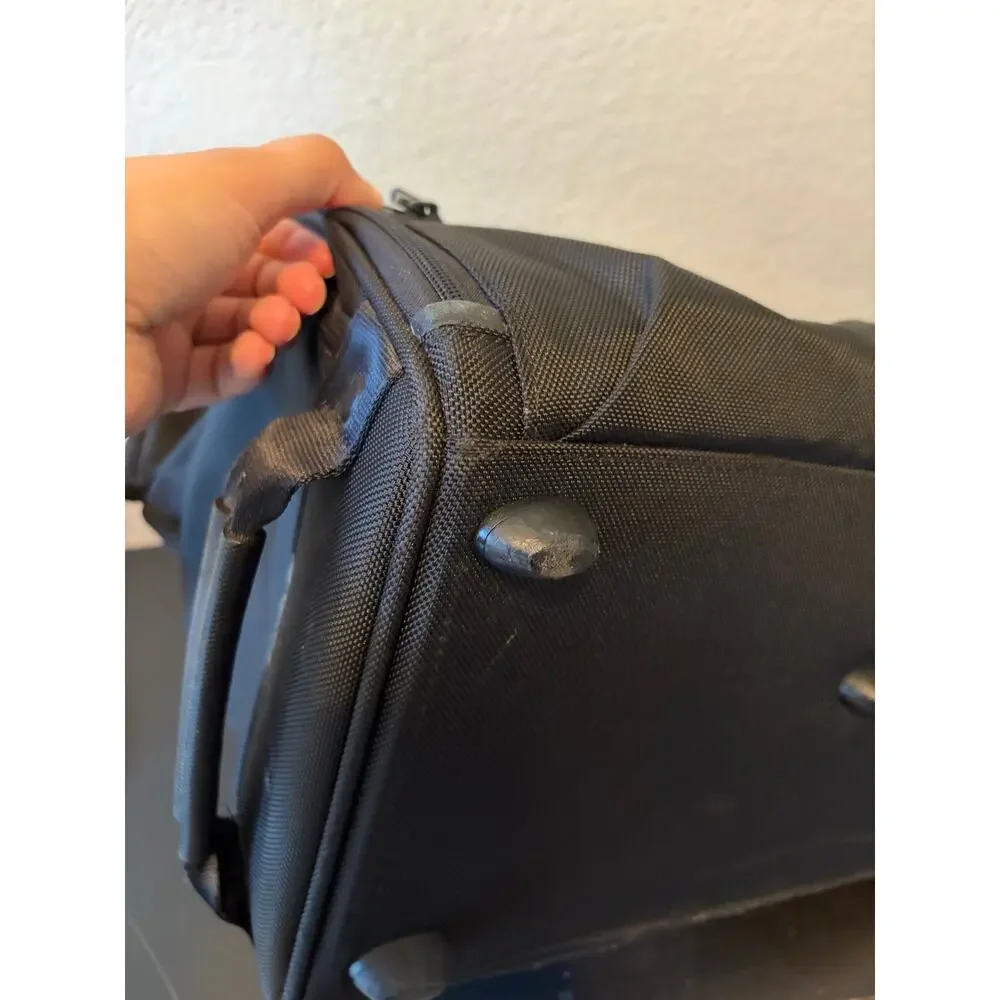 Tumi Alpha Framed Soft Duffel Bag Weekend Travel Commute (flawed- Missing Strap)